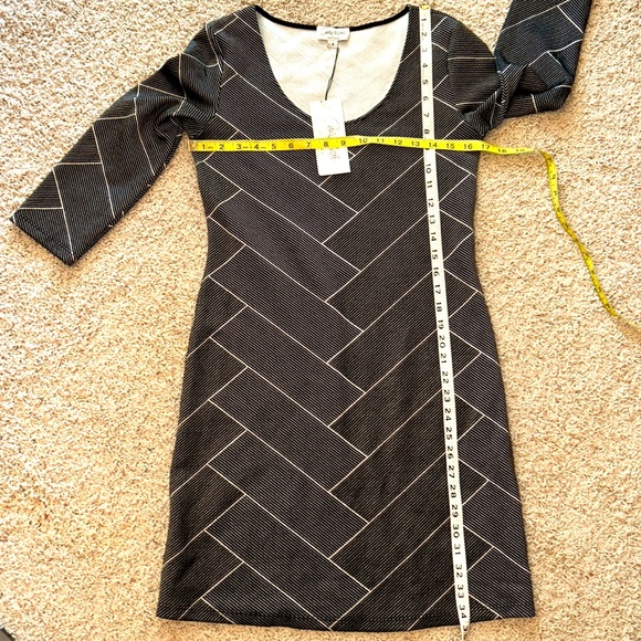 NWT⭐️AMY MATTO New York🍂Black & White Dress🍁3/4 Sleeves🍃Size Small🌻 - Picture 5 of 8